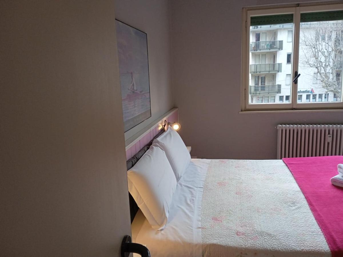 Gira Guest House Como Exterior foto